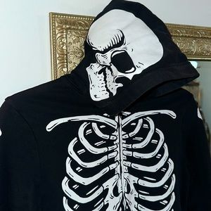 Skeleton, onesie with hood and pockets 10/12